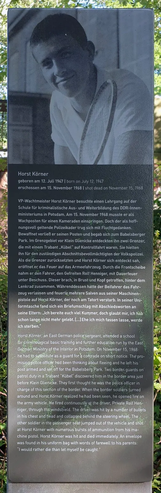 Panel with a large black-and-white photograph of a smiling young man in a white shirt holding a racket, above German and English text headed "Horst Körner"